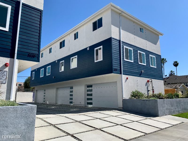 Foto principal - 5330 Wilkinson Ave