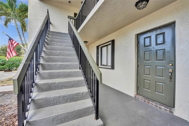 Foto del edificio - 3158 Coral Springs Dr