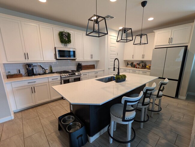 Foto del edificio - 4454 N 199th Ln