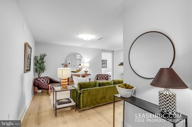 Foto del edificio - 1211 Van St SE