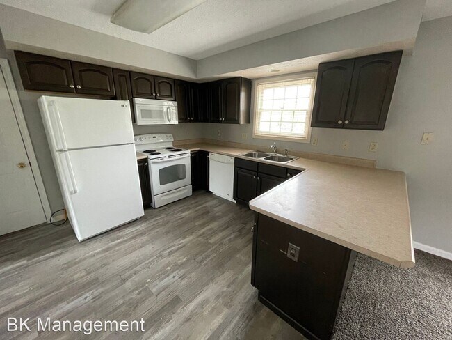Building Photo - 3 br, 3.5 bath House - 1707 Ashbury Court