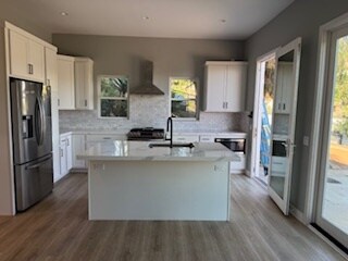 Foto del edificio - 9405 Lemon Ave