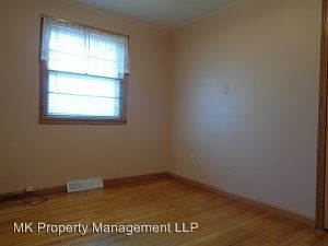 Building Photo - 2330 Kraig Rd