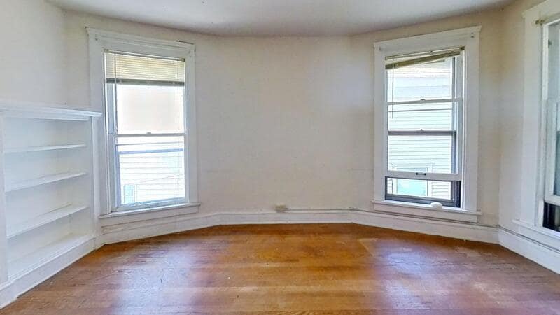 Primary Photo - 133 E Gorham St