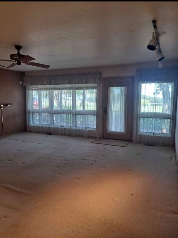 Building Photo - 28056 N County Rd 3250