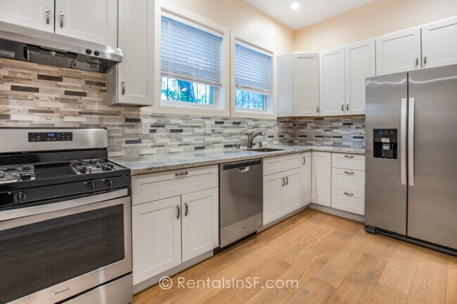 Building Photo - 91 Chattanooga St