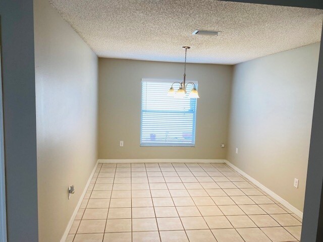Foto del edificio - ***MOVE IN SPECIAL*** East Orlando Close t...