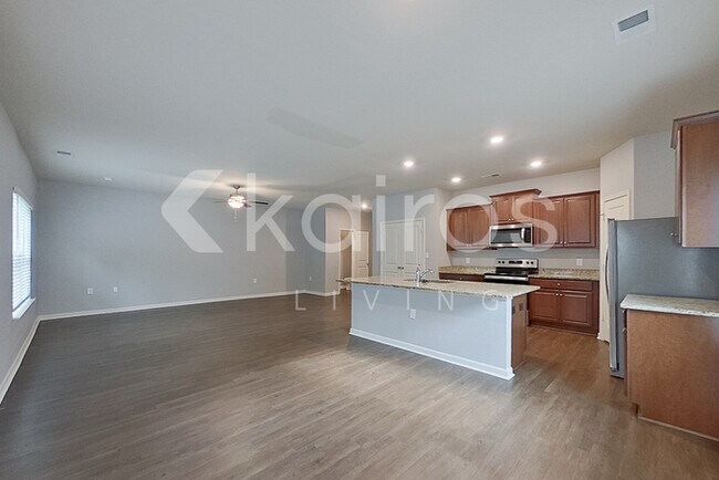 Foto del edificio - 1044 Pilgrim Ln