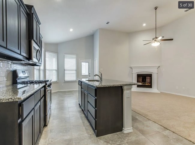 Building Photo - 15720 Prairie Grass Ln