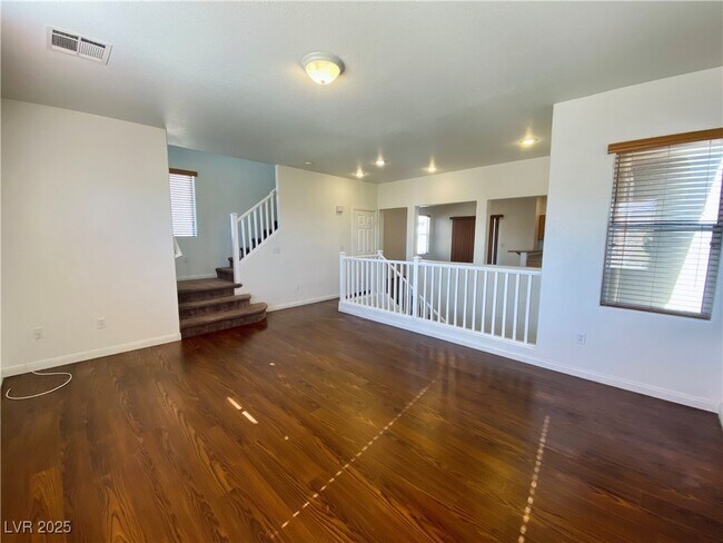 Foto del edificio - 9365 Roping Cowboy Ave