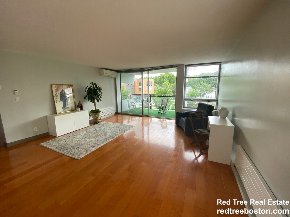 Foto principal - 60 Babcock St