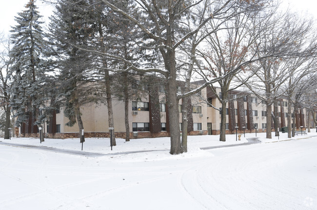 Building Photo - Dublin Park Senior Apartments