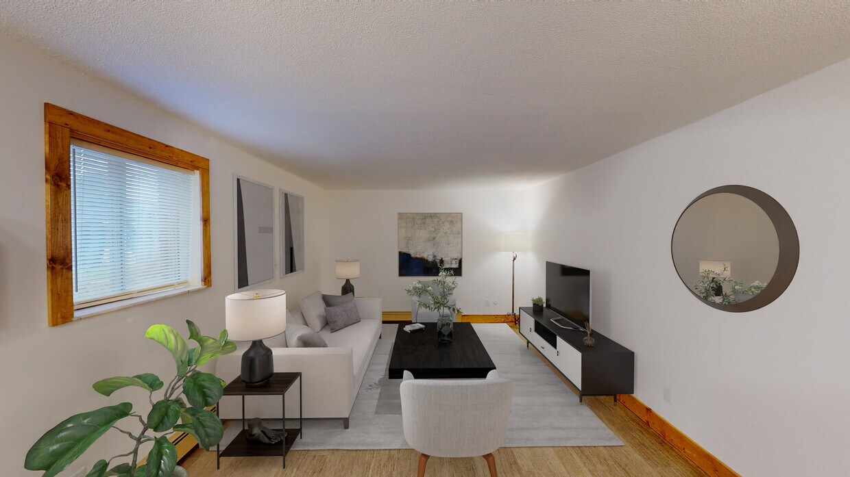 Primary Photo - 107 W Lawrence Ave