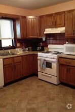 Building Photo - 336 Lagrange