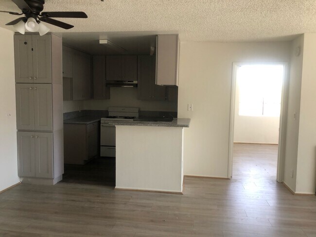 Foto del edificio - 1621 Venice Blvd