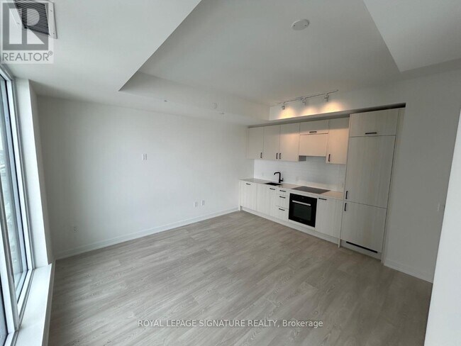 Building Photo - 1 Quarrington Lane