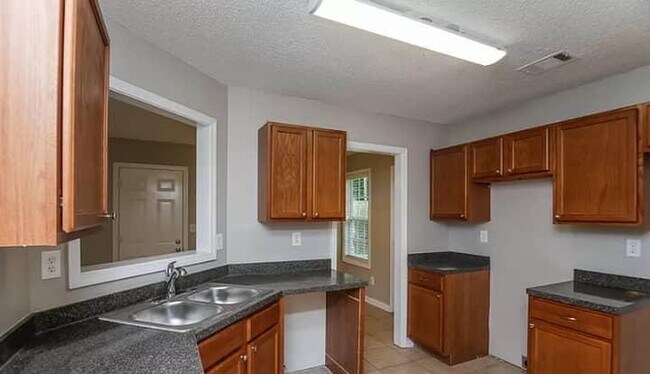 Foto del edificio - 122 Prometheous Way