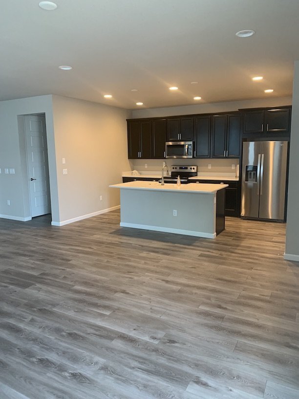 Building Photo - 50% off first month rent with 12 month Lease