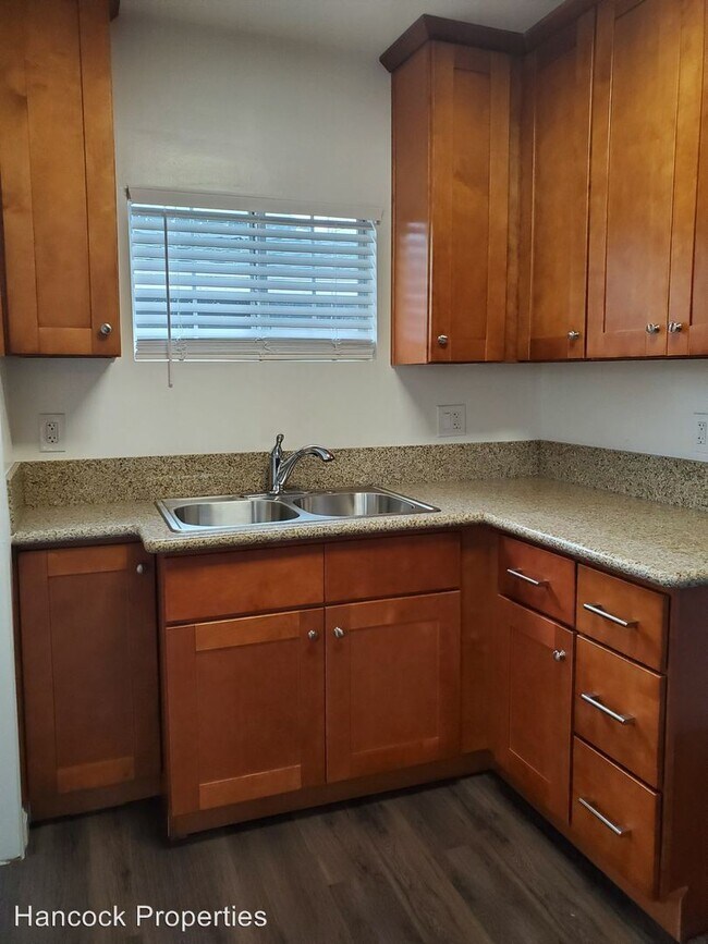 Foto del edificio - 2213 Cabrillo Ave