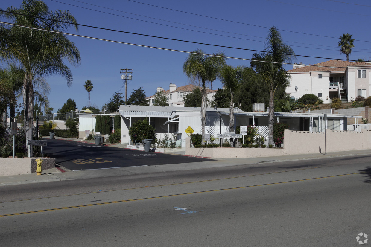Foto principal - Escondido Terrace Mobile Home