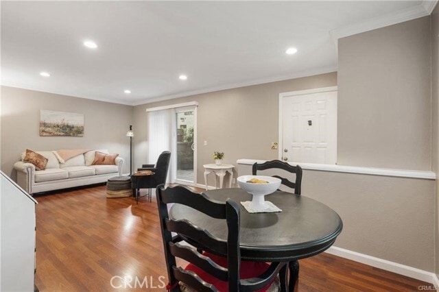 Building Photo - 8167 Vineyard Ave