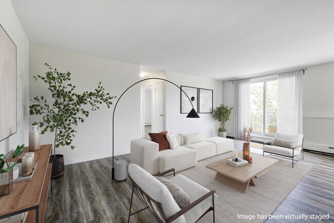 Photo du bâtiment - Perry Manor Residences