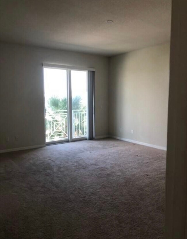 Foto del edificio - 1240 Turnbridge Dr