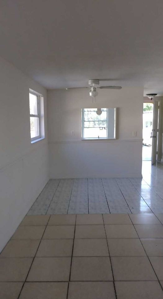 Foto del edificio - 4627 Alma St