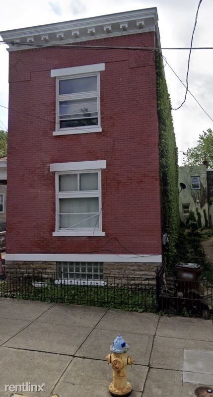 Primary Photo - 218 E 9th St