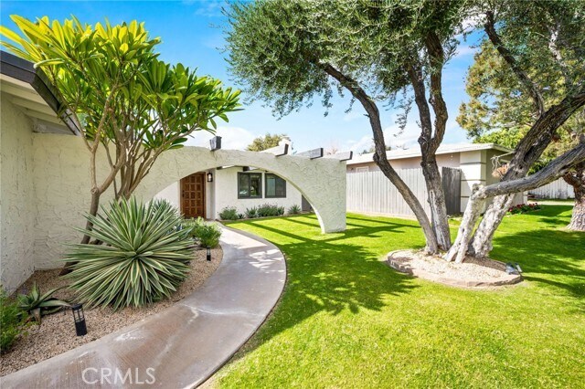 Foto del edificio - 43381 Virginia Ave