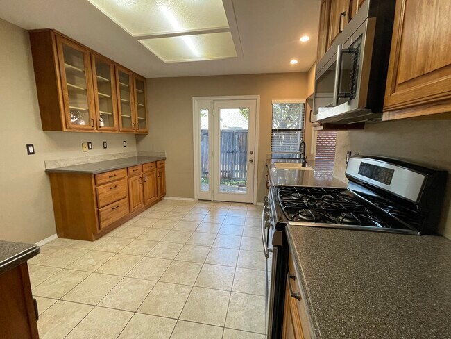 Foto del edificio - 3909 Winter Park Ln