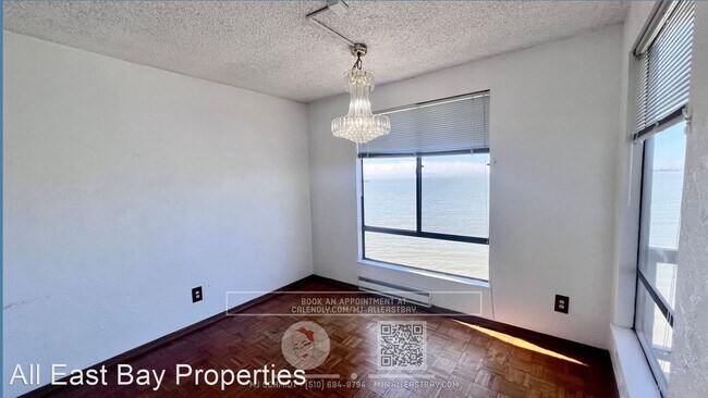 Foto del edificio - 2 br, 2 bath House - 8 Commodore Dr. #253