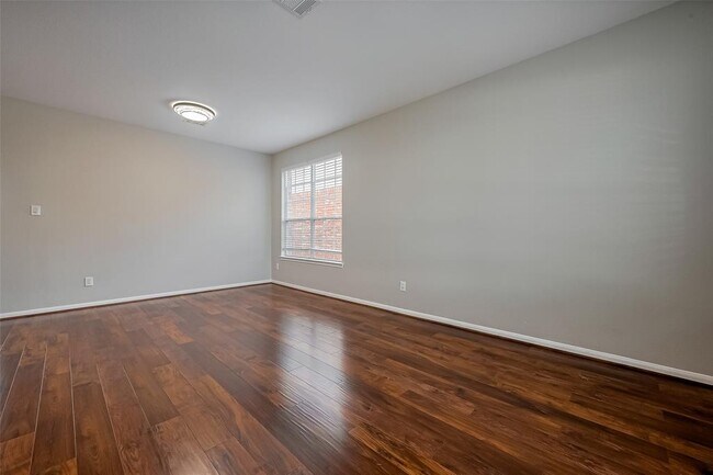 Foto del edificio - 21831 Manitou Falls Ln