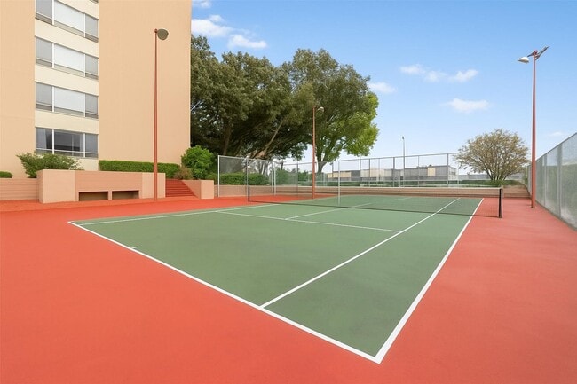 Foto del edificio - 7510 Hornwood Dr