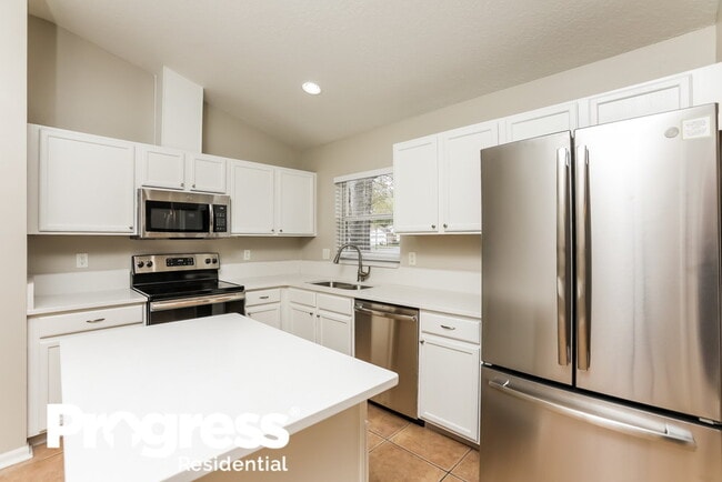 Building Photo - 5626 Rywood Dr