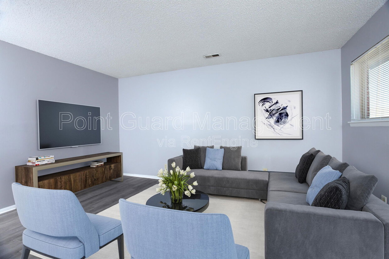 Primary Photo - 515 N Dunsworth Ave