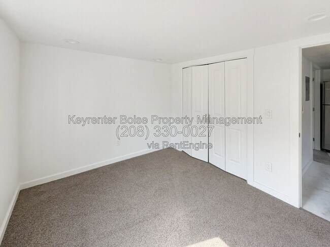 Foto del edificio - 611 20th Ave N