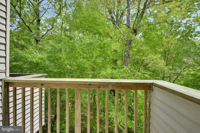 Building Photo - 678 Newbridge Ct
