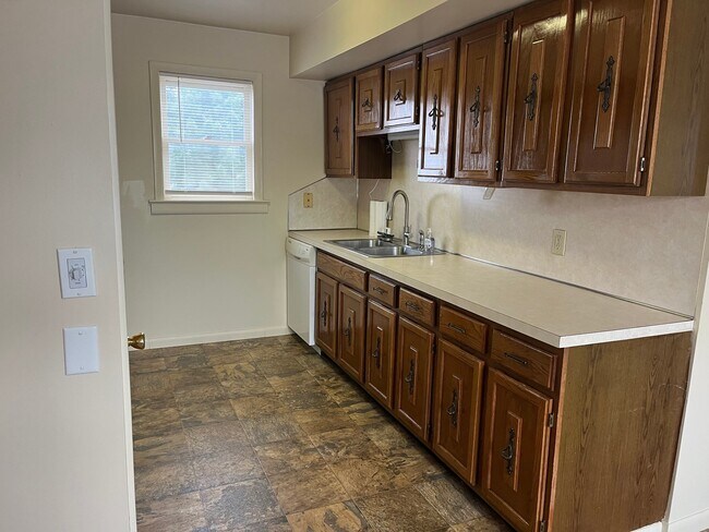 Foto del edificio - 327 N Hanover St