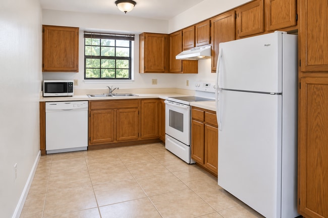 Building Photo - 2650 Greenwood Ter
