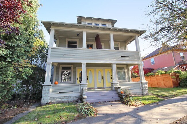 Foto del edificio - 3628-3634 SE Milwaukie Ave