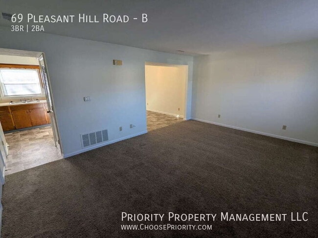 Foto del edificio - 69 Pleasant Hill Rd