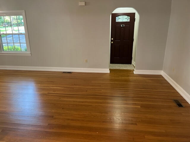 Foto del edificio - 128 Shady Ln