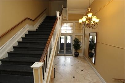 Foto del edificio - 425 S Franklin St