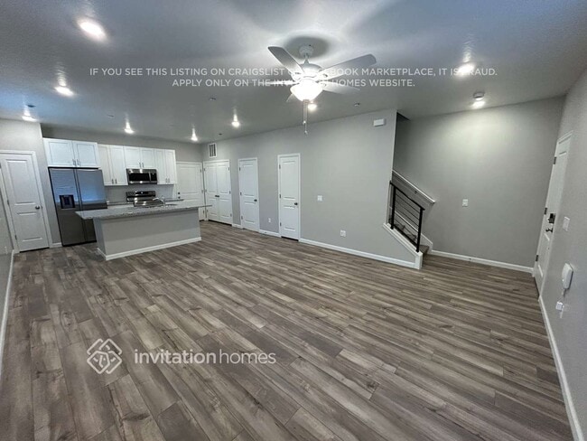 Foto del edificio - 114 N Riverside Dr