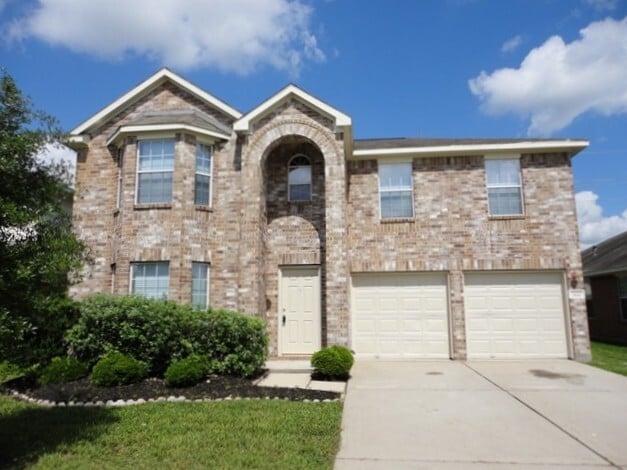 Building Photo - 2611 Feather Green Trl