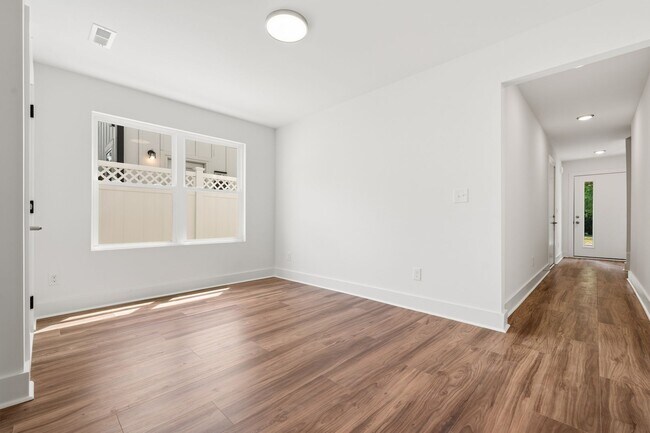 Foto del edificio - 711 Gerard St