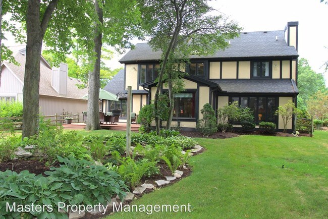 Building Photo - 2504 Wimbledon Park Blvd