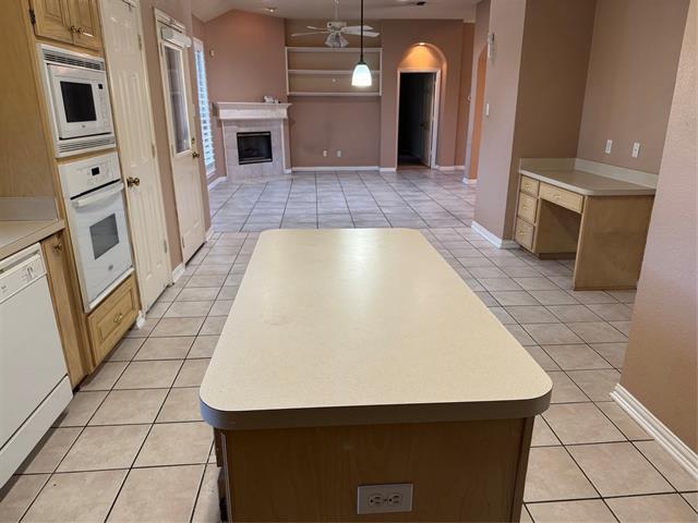 Building Photo - 1131 Indy Cir