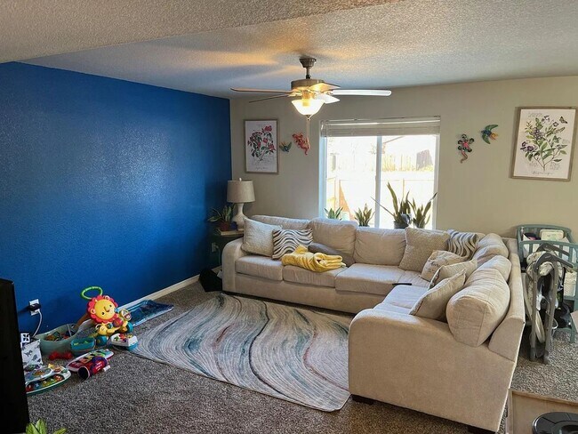 Building Photo - 5492 Hammond Dr